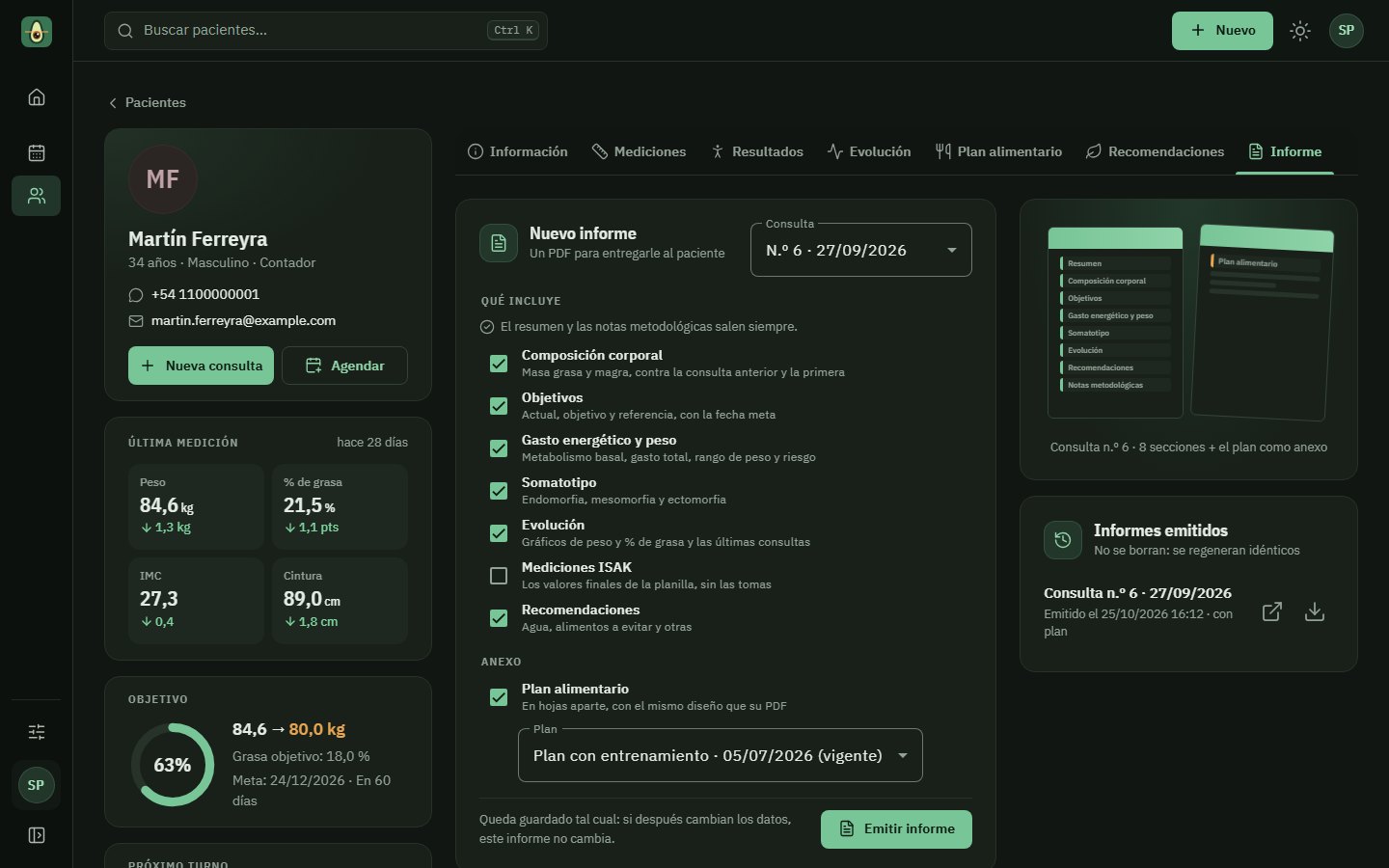 Pantalla Informe de NutriVision, en modo oscuro